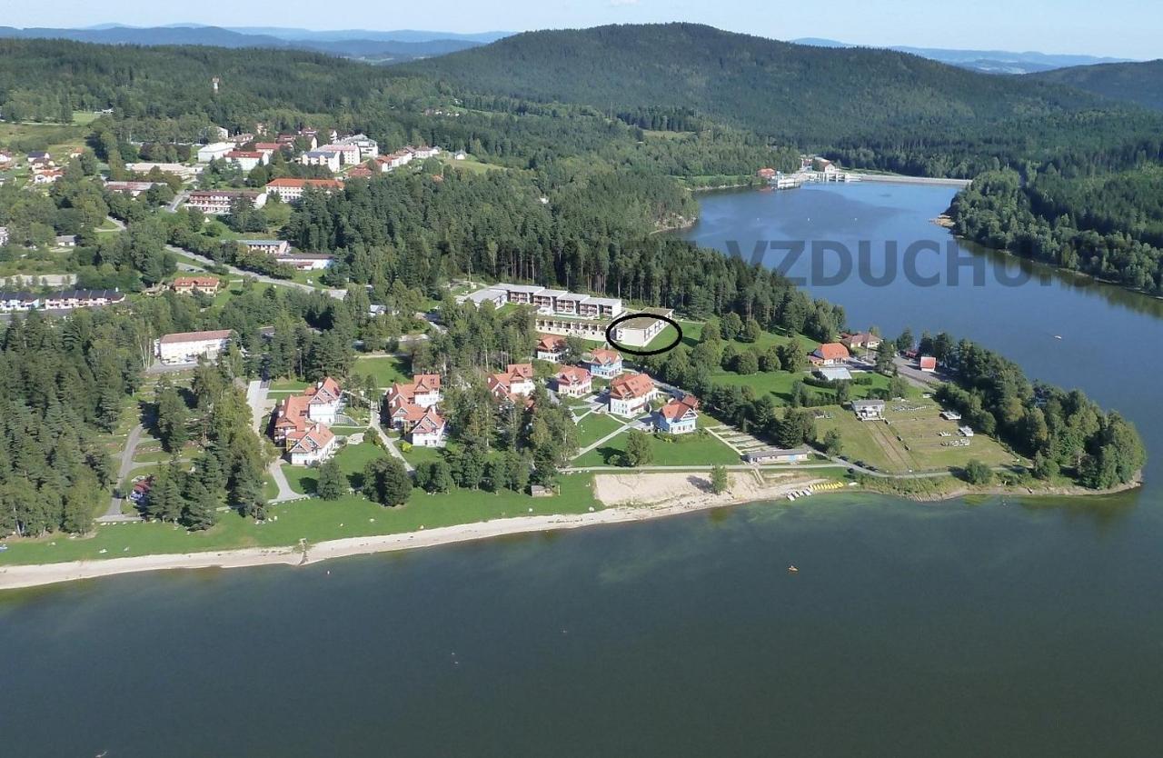 Apartman Lipno A12 Lipno nad Vltavou Dış mekan fotoğraf